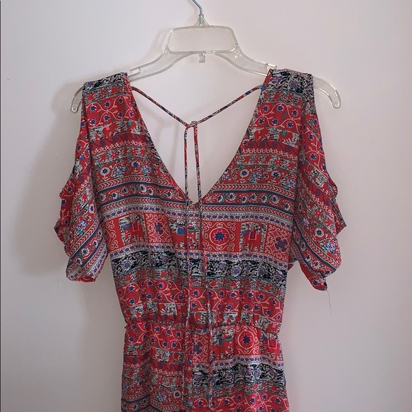 Red Patterned romper - Picture 4 of 5